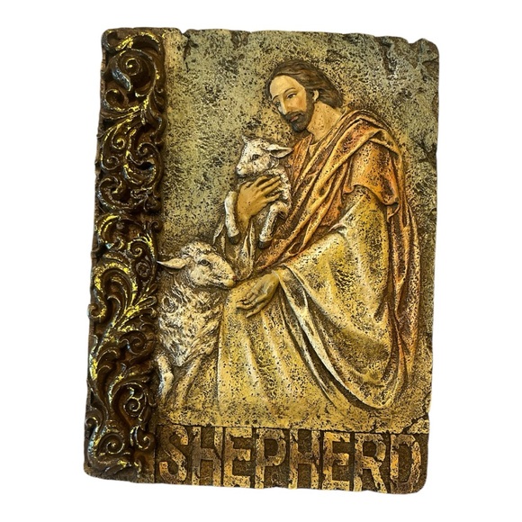 Vintage Shepherd Wall Plaque with Gold Accents - Picture 7 of 8